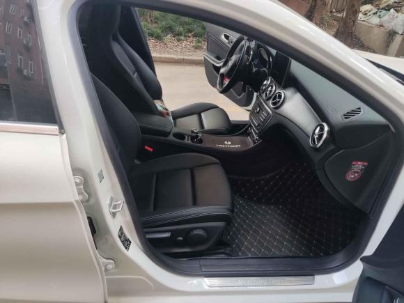 [上海·沪B] 二手奔驰奔驰GLA2016款 GLA 200 时尚型