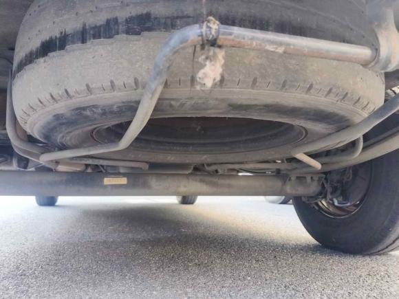 [嘉兴·浙F] 二手上汽大通MAXUS新途V802015款 2.5T AMT傲运通版短轴中顶