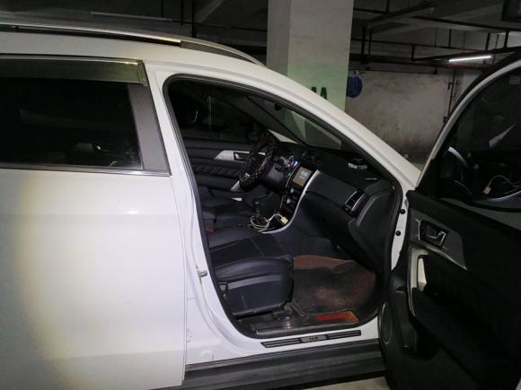 [苏州·苏E] 二手哈弗哈弗H22015款 1.5T 自动两驱尊贵版