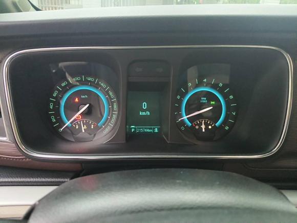 [上海·沪E] 二手别克别克GL82014款 3.0L XT豪华商务旗舰版