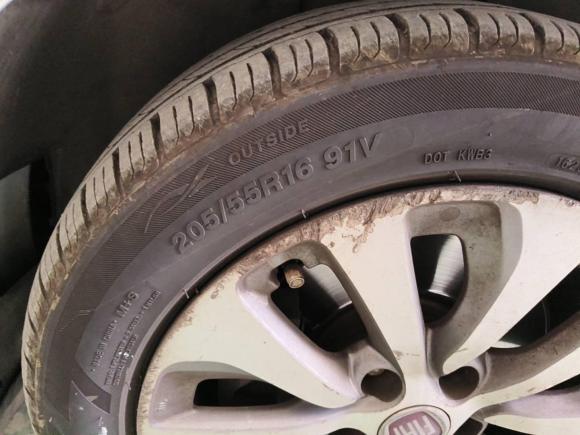 [上海·皖K] 二手菲亚特菲翔2012款 1.4T 自动劲享版