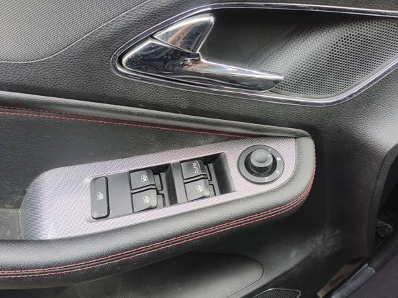 [深圳·粤L] 二手宝骏宝骏5602015款 1.8L 手动豪华型