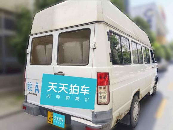 [合肥·皖A] 二手依维柯依维柯得意2014款 2.8T-A40 NJ6604AC43S4