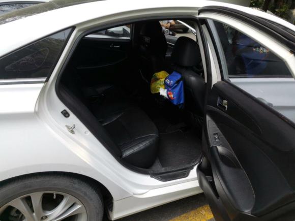 [上海·沪A] 二手现代索纳塔2011款 2.0L 自动豪华版