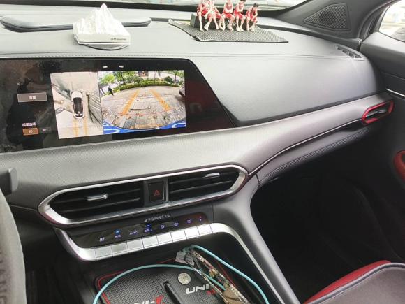 [青岛·鲁B] 二手长安长安UNI-T2020款 1.5T 旗舰型