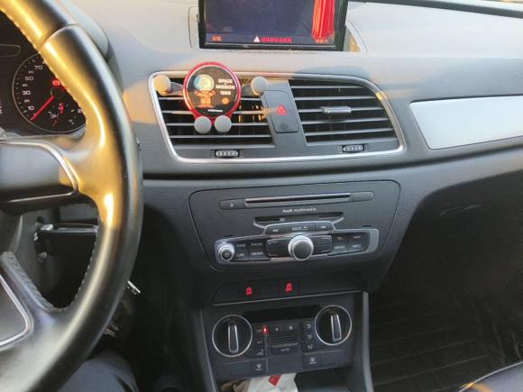 [武汉·鄂A] 二手奥迪奥迪Q32016款 30 TFSI 标准型