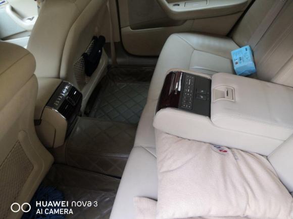 [南京·苏A] 二手别克林荫大道2009款 2.8 精英型