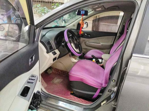 [西安·陕A] 二手东风风行风行S5002016款 1.6L CVT豪华型