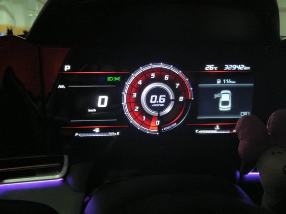 [杭州·浙F] 二手现代伊兰特2021款 1.5L CVT LUX尊贵版