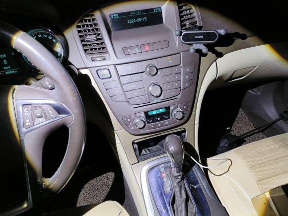 [无锡·苏B] 二手别克君威2012款 2.0L 豪华版