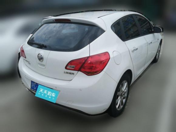 [上海·沪C] 二手别克英朗2014款 XT 1.6L 手动进取版