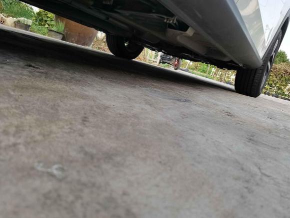 [上海·沪C] 二手雪铁龙雪铁龙C3-XR2015款 1.6L 手动先锋型