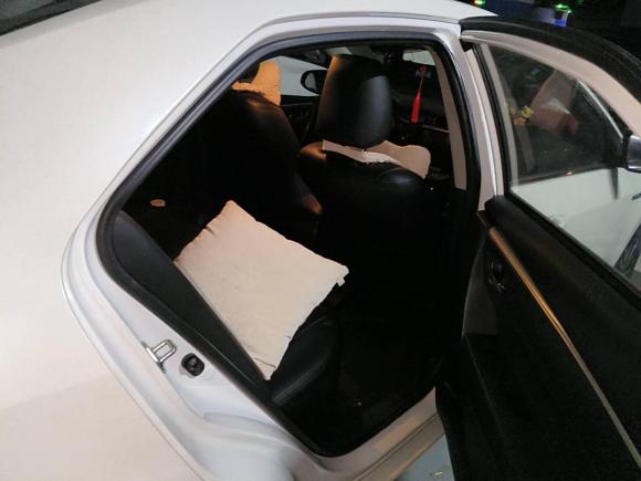 [深圳·粤N] 二手丰田雷凌2016款 双擎 1.8H GS E-CVT精英天窗版