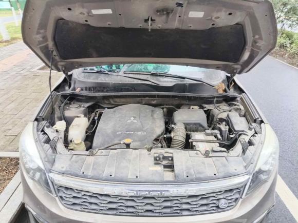 [合肥·豫A] 二手猎豹汽车猎豹CS102015款 2.0T 手动风尚型