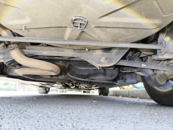 [南京·苏A] 二手标致标致5082012款 2.0L 自动豪华版