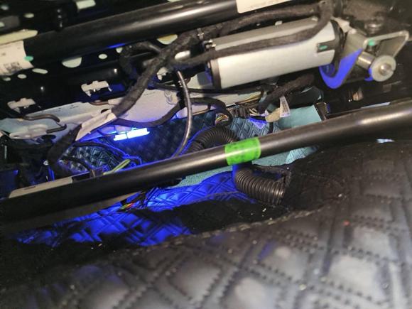 [佛山·粤X] 二手奥迪奥迪Q5L2018款 40 TFSI 荣享时尚型 国VI