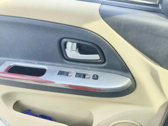 [广州·粤E] 二手长安凯程长安睿行M902017款 2.0L超值版6座掀背门4G94S