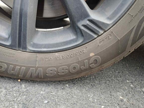 [深圳·粤B] 二手比亚迪比亚迪e22021款 豪华型