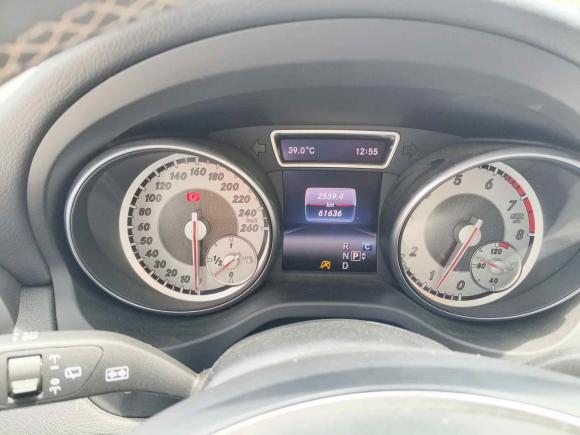 [宁波·浙B] 二手奔驰奔驰GLA2016款 GLA 200 动感型