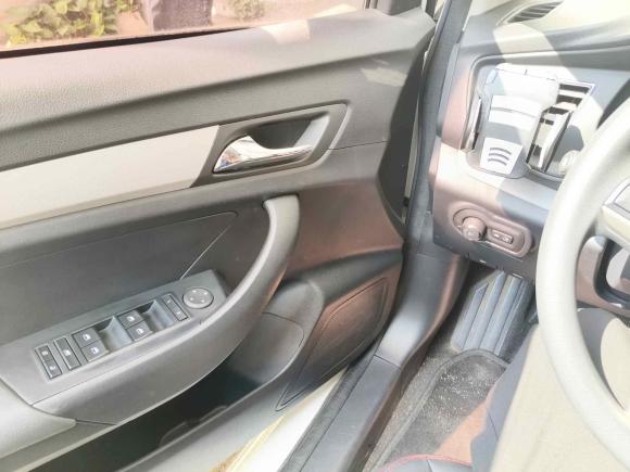 [温州·浙C] 二手荣威荣威3602016款 1.5L 自动智屏版