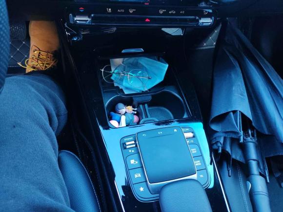 [嘉兴·浙D] 二手奔驰奔驰A级2022款 A 200 L 运动轿车时尚型