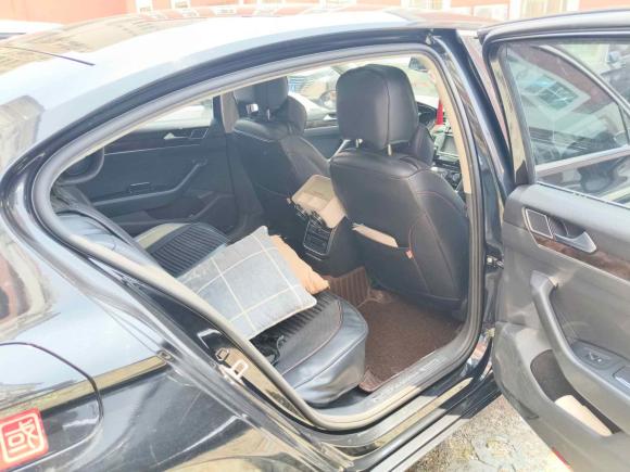 [青岛·鲁B] 二手大众迈腾2017款 330TSI DSG 豪华型