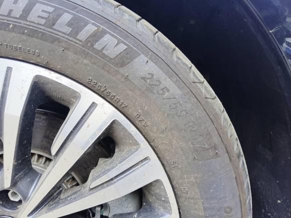 [北京·京A] 二手红旗红旗H72021款 1.8T 公务版