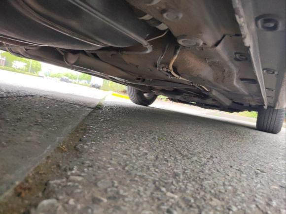 [上海·苏A] 二手大众朗逸2011款 1.6L 手动品雅版