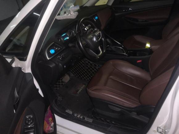 [深圳·湘A] 二手别克别克GL62018款 18T 6座豪华型