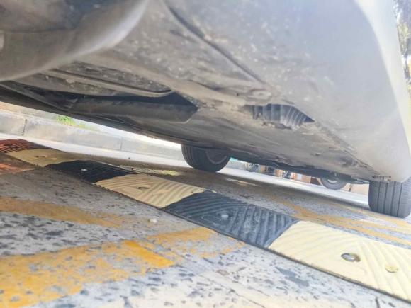 [上海·苏F] 二手宝马宝马X12012款 sDrive18i豪华型