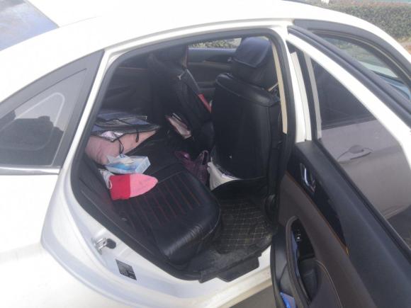 [苏州·苏E] 二手长安逸动DT2018款 1.6L 手动智享型