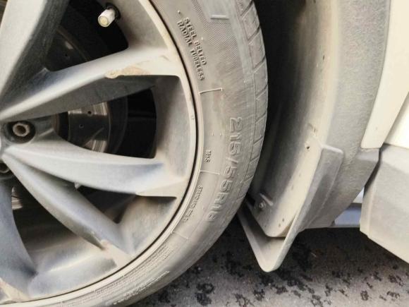 [杭州·赣F] 二手一汽森雅R92018款 1.2T 自动豪华智尚型