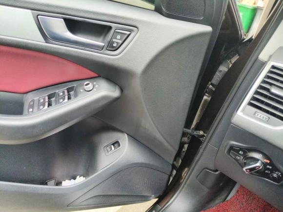 [义乌·浙G] 二手奥迪奥迪Q52016款 40 TFSI 技术型