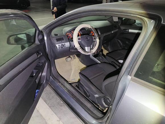 [杭州·浙A] 二手欧宝雅特2010款 1.8 GTC全景风挡版