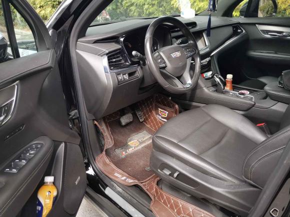 [广州·粤A] 二手凯迪拉克凯迪拉克XT62020款 28T 七座四驱风尚型