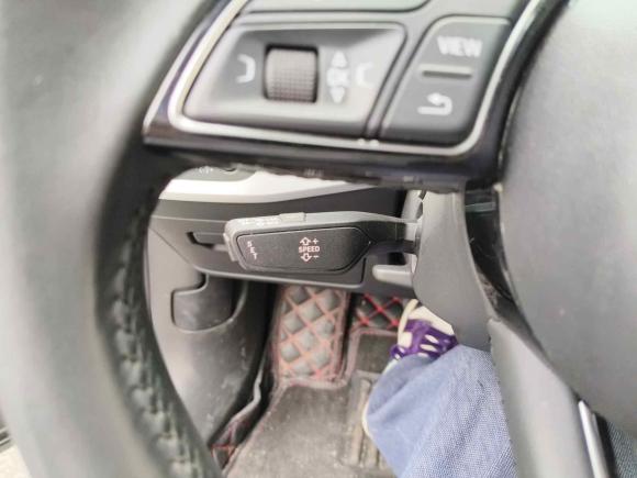 [南京·苏A] 二手奥迪奥迪A4L2019款 40 TFSI 时尚型 国VI