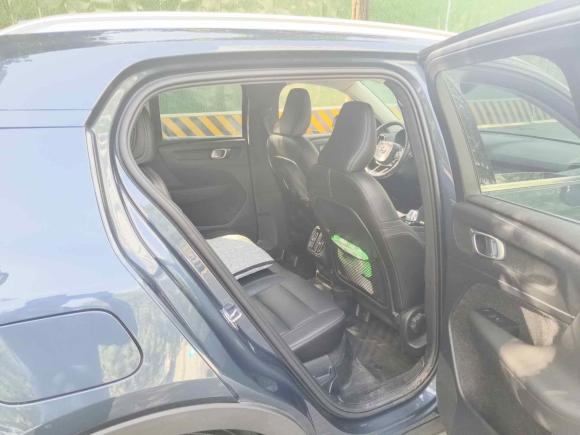 [成都·川A] 二手沃尔沃沃尔沃XC402021款 T4 四驱智远豪华版