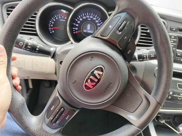 [深圳·粤B] 二手起亚起亚K52014款 2.0L 自动GL