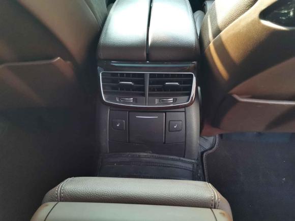 [北京·京G] 二手奥迪奥迪A82013款 A8L 45 TFSI quattro舒适型