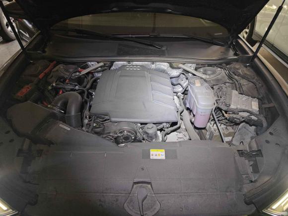 [深圳·粤B] 二手奥迪奥迪A6L2020款 45 TFSI 臻选致雅型