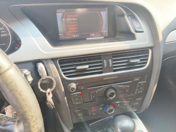 [义乌·浙G] 二手奥迪奥迪A4L2011款 2.0 TFSI 标准型