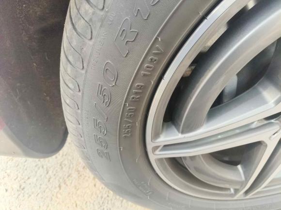 [青岛·鲁B] 二手奔驰奔驰EQC2021款 EQC 400 4MATIC