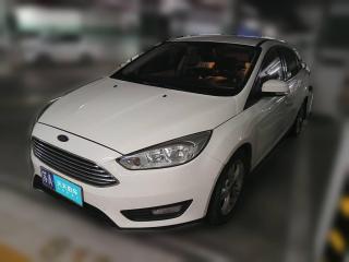福特福克斯2017款 三厢 1.6L 自动舒适型智行版