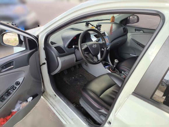 [佛山·苏E] 二手现代瑞纳2014款 1.4L 手动智能型GLS