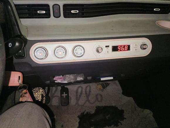 [湖州·浙E] 二手五菱汽车宏光MINIEV2021款 马卡龙时尚款 磷酸铁锂