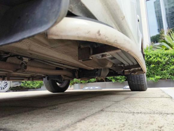 [南京·苏L] 二手路虎神行者22014款 2.2T SD4 SE柴油版