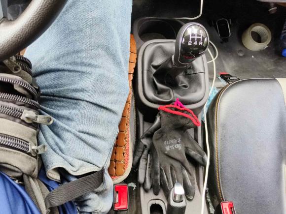 [合肥·皖A] 二手福田祥菱M2018款 1.5L M2非承载单排后双胎(厢式)DAM15L