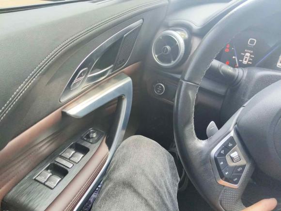 [上海·沪B] 二手魏牌魏牌 VV72019款 升级款 2.0T 旗舰型 国V