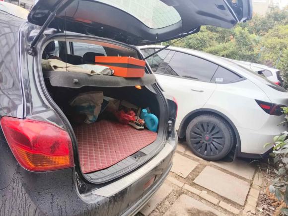 [西安·陕U] 二手三菱劲炫ASX2013款 2.0L CVT两驱豪华版