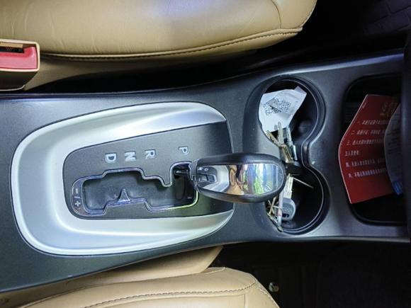 [义乌·浙G] 二手道奇酷威2013款 2.4L 两驱尊尚版